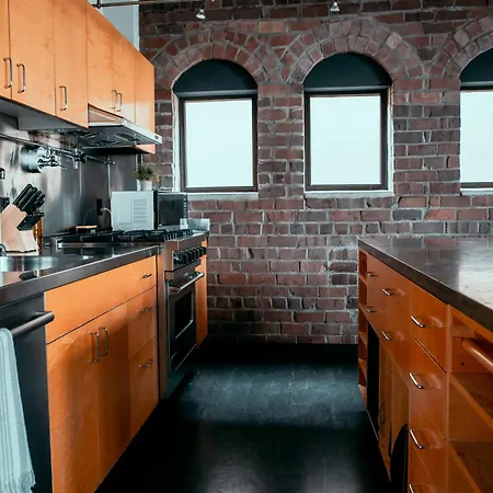 Massive Downtown Seattle Condo - Free Parking! Exterior photo