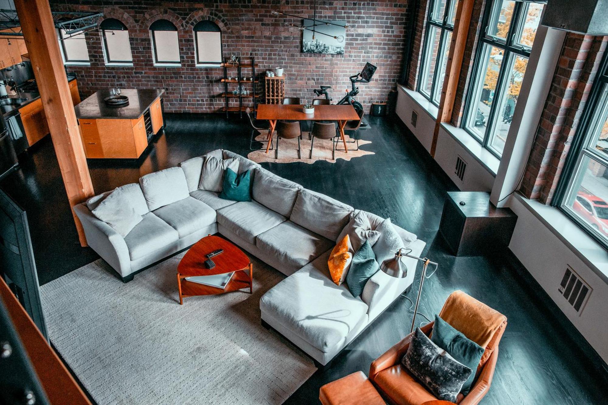 Apartment Massive Downtown - Free Parking! Seattle
